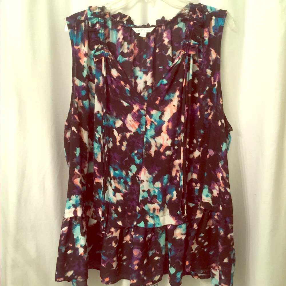 Plus Size Sleeveless Blouse